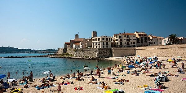 Carl Duisberg Sprachreisen für Erwachsene - Antibes/ Juan-les-Pins - Frankreich