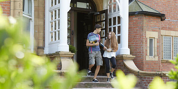 Carl Duisberg Sprachreisen für Schüler - Folkestone - England