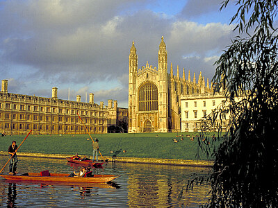 Daniela T. - Cambridge <p>Daniela T. (18 J.) war zu einem 11-wöchigen CAE-Prüfungsvorbereitungskurs in Cambridge</p>